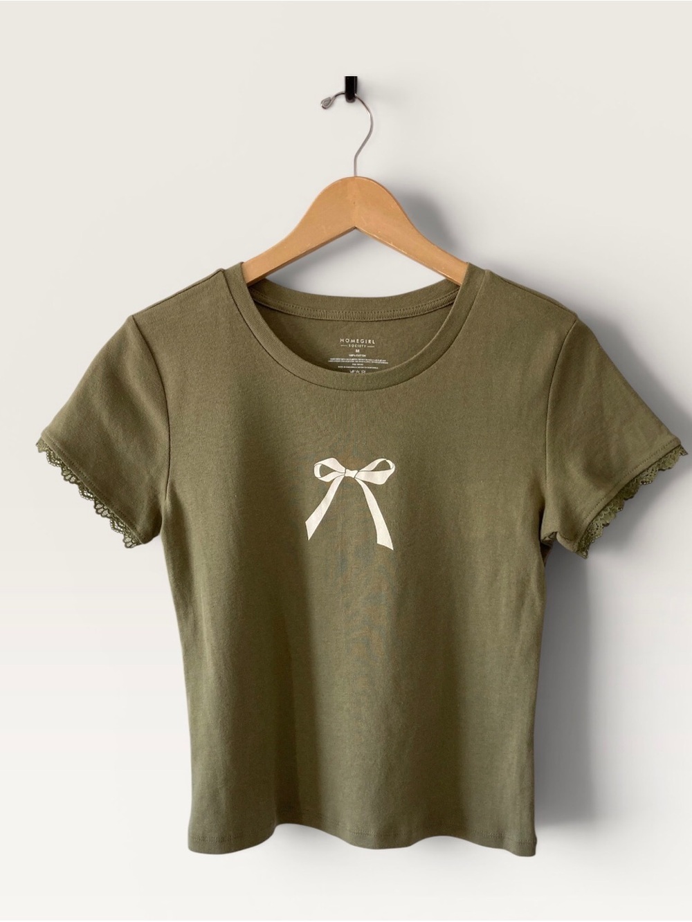 Homegirl Society 100% Cotton Olive Green Bow Graphic T-Shirt | Medium Women’s